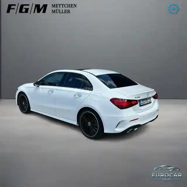 Mercedes-Benz A 200