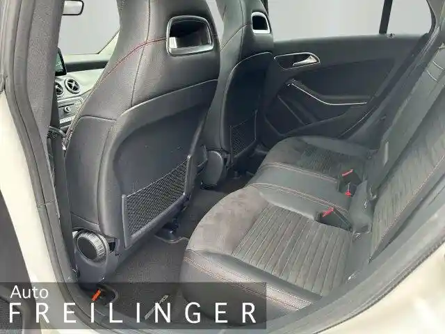 Mercedes-Benz CLA 200 Shooting Brake