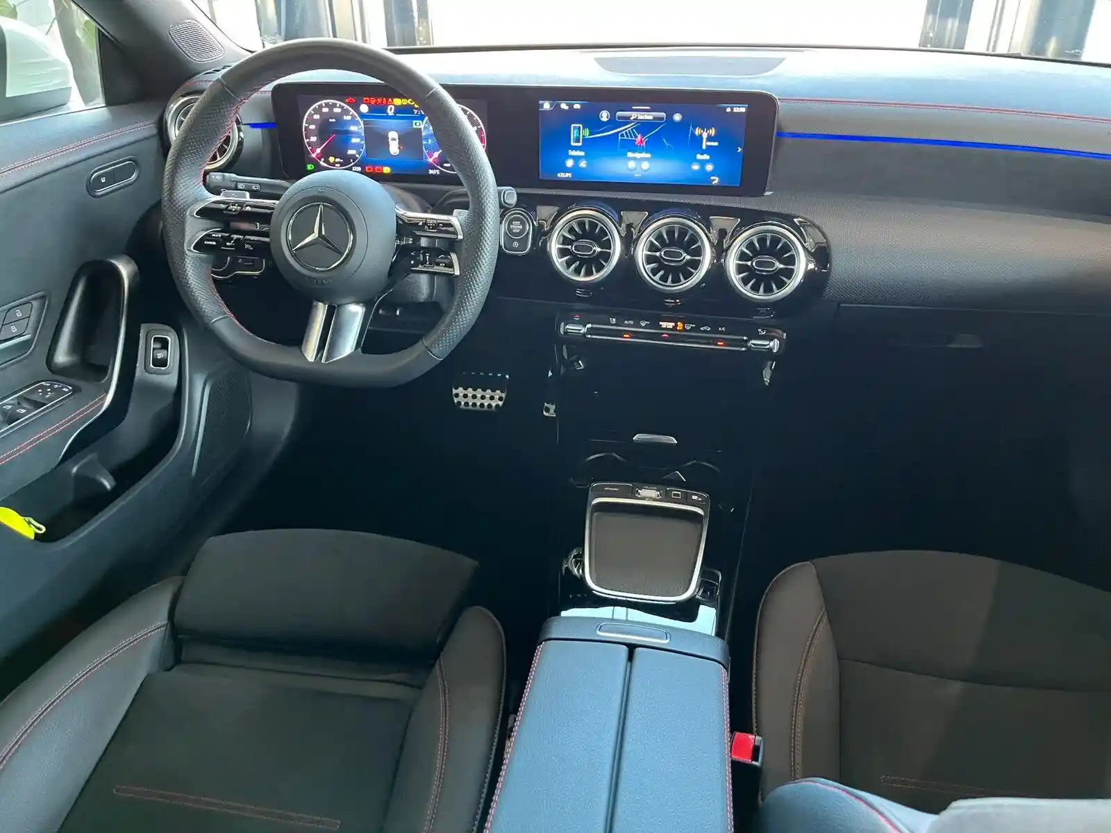 Mercedes-Benz CLA 200 Shooting Brake