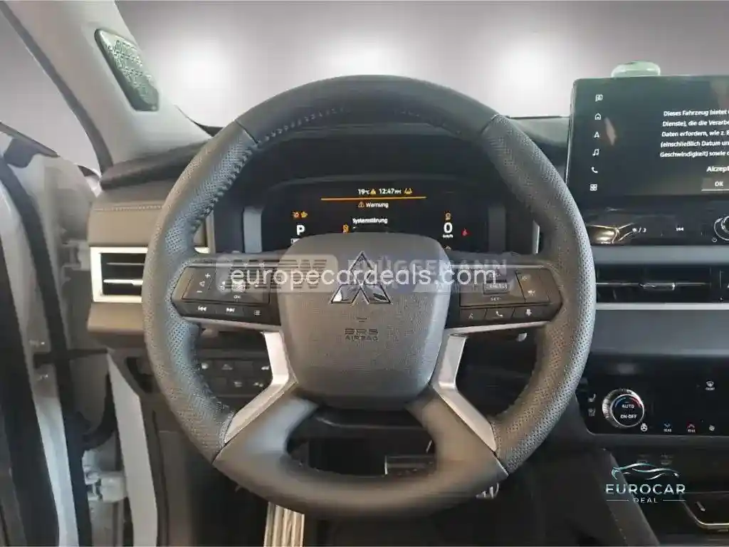 Mitsubishi Plug-in Hybrid Outlander