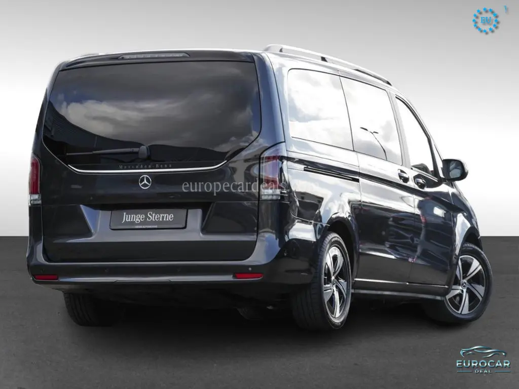 Mercedes-Benz V 220