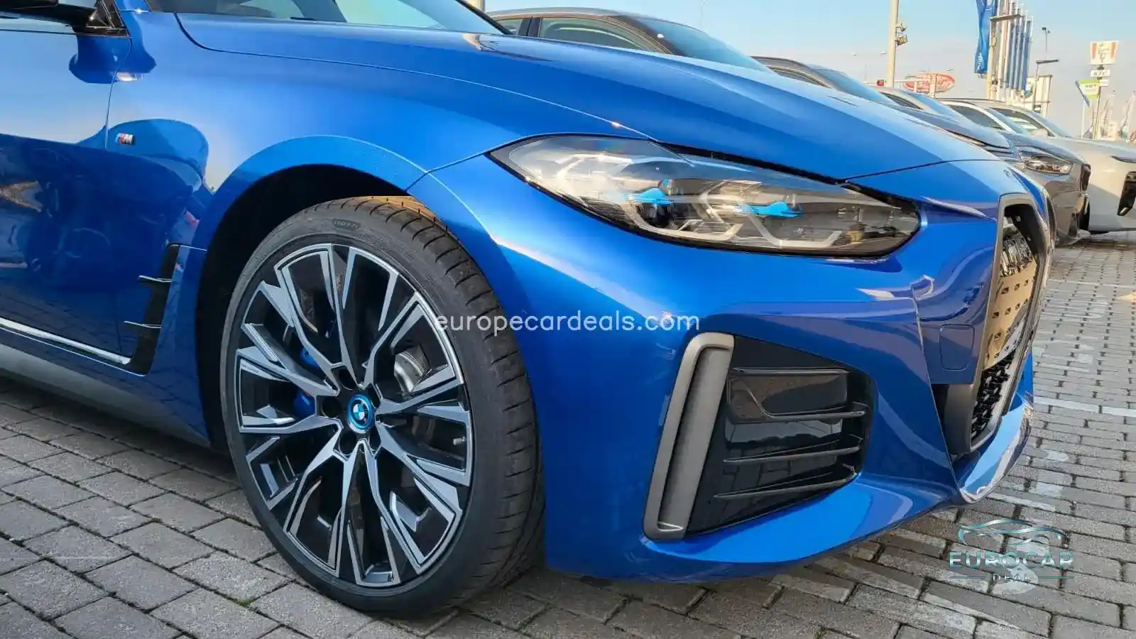 BMW i4