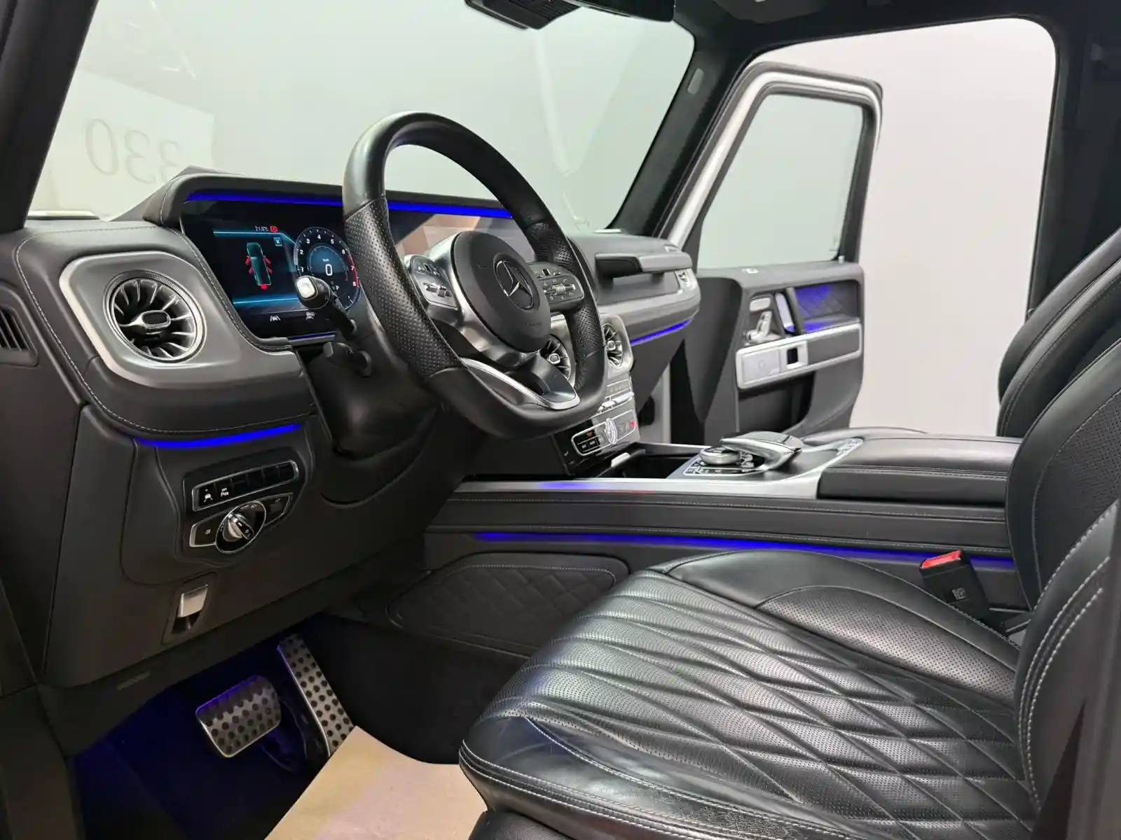 Mercedes-Benz G 500
