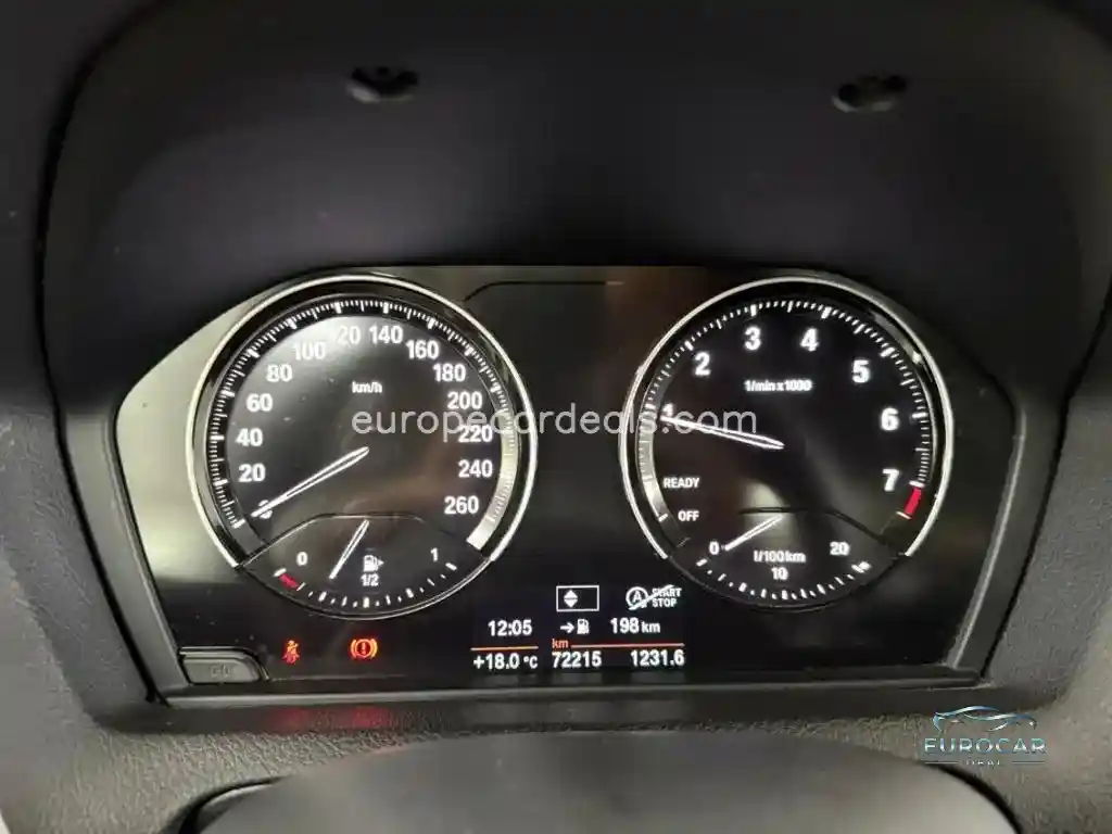BMW 218