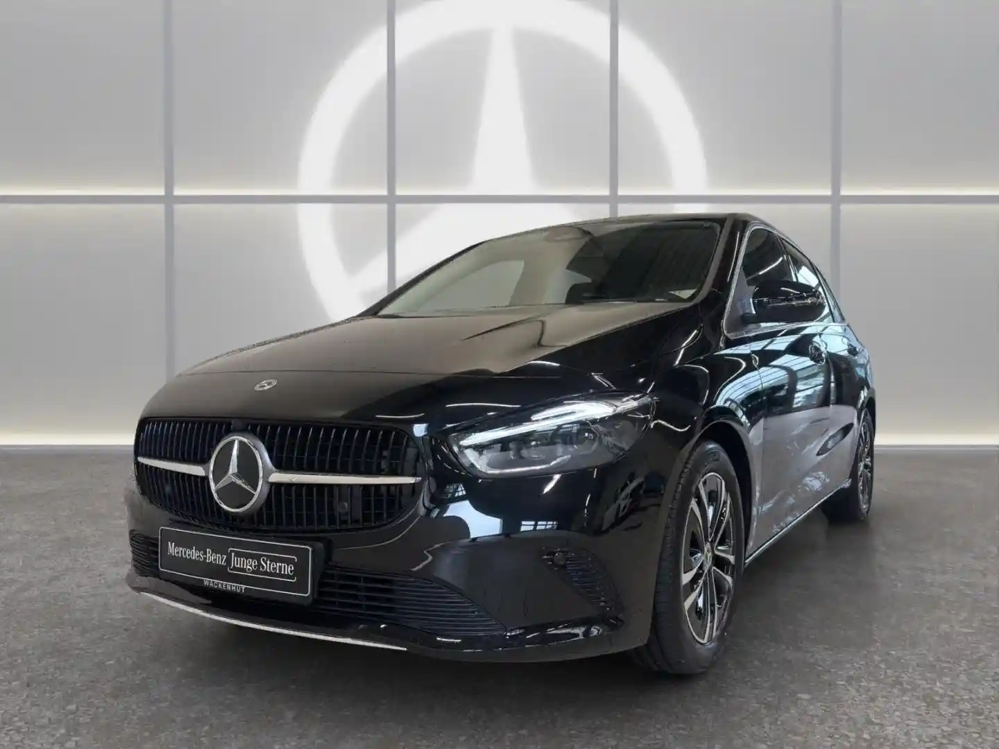 Mercedes-Benz B 200