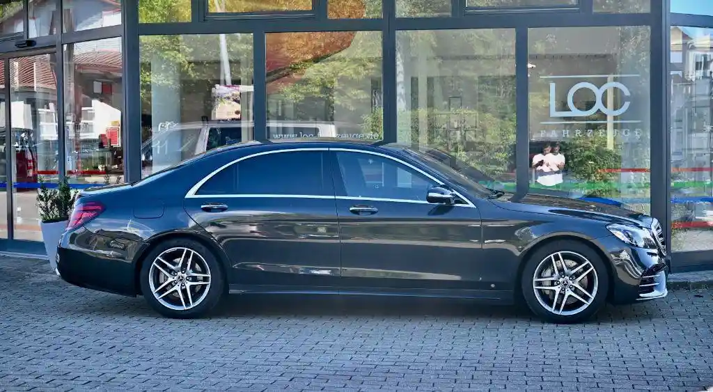 Mercedes-Benz S 400