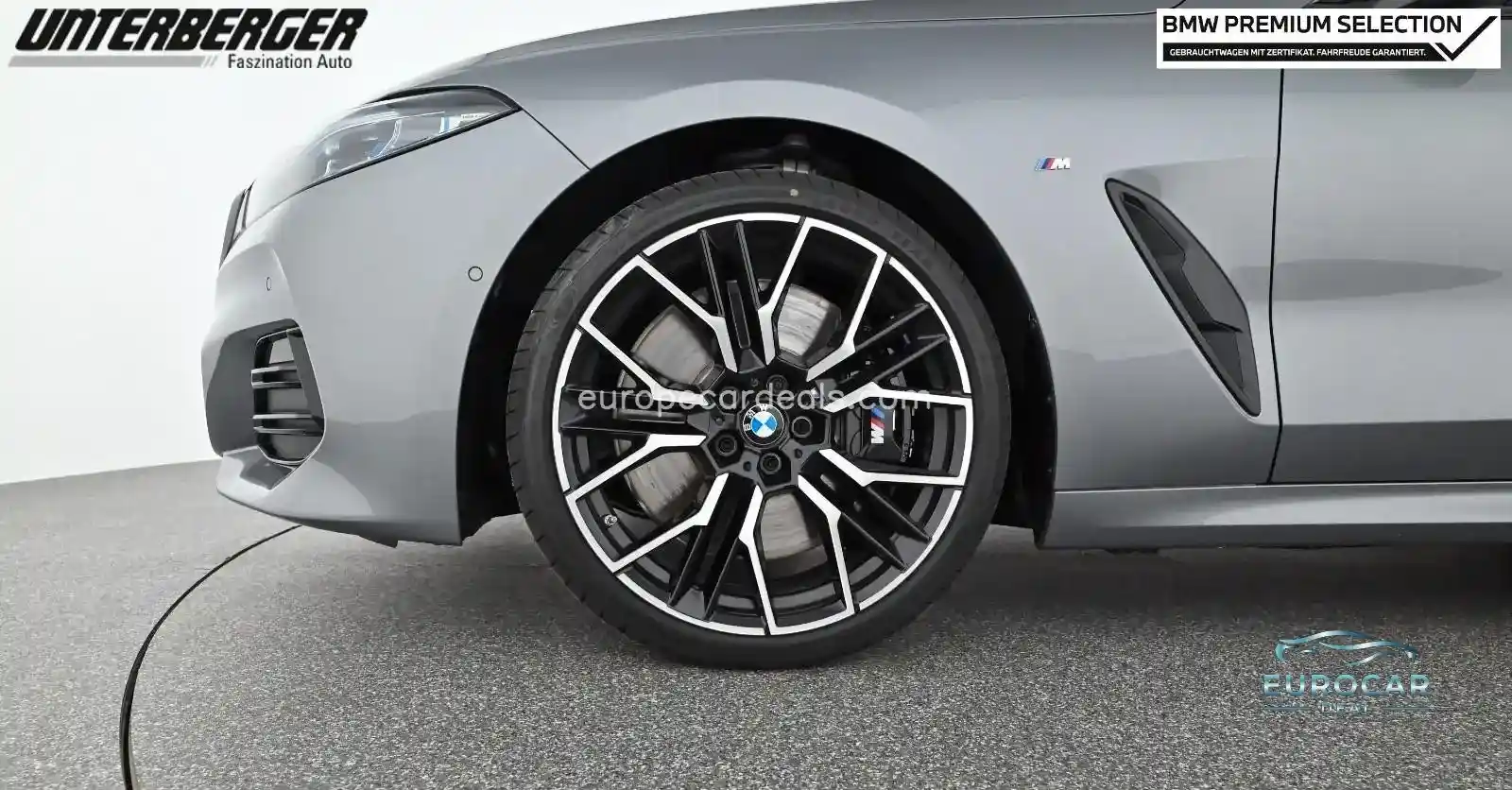 BMW 840
