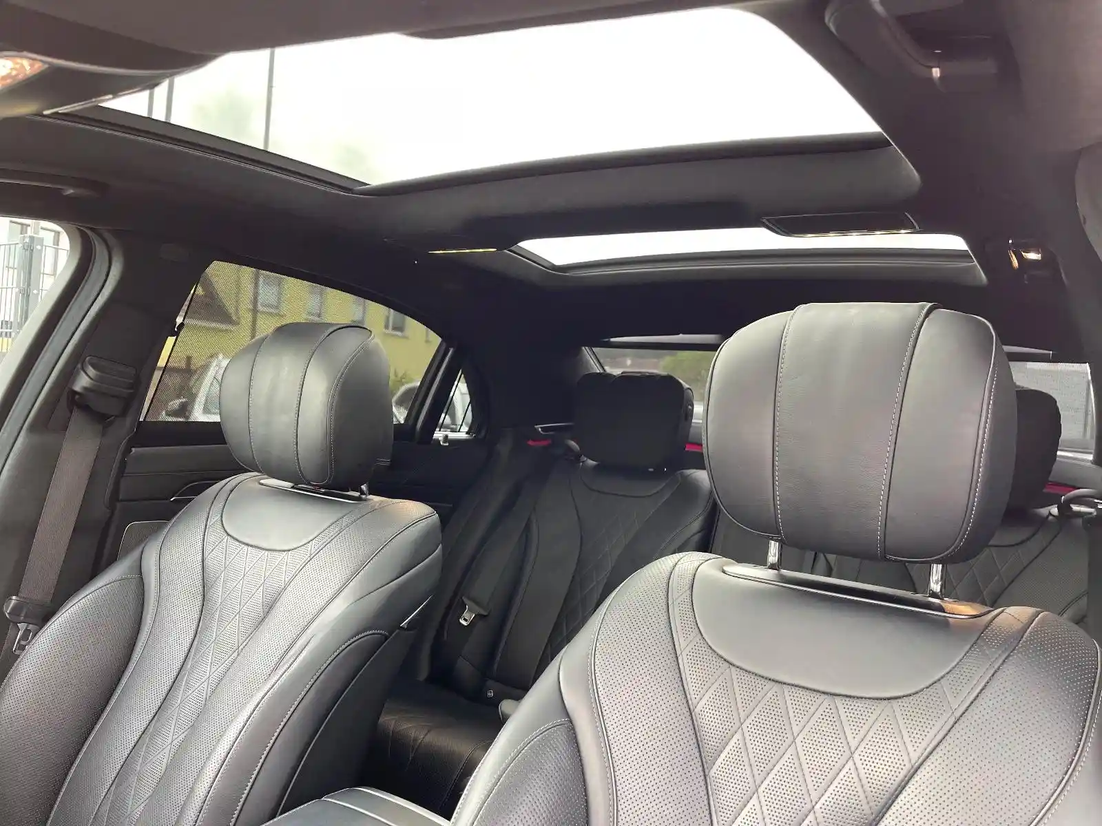 Mercedes-Benz S 400
