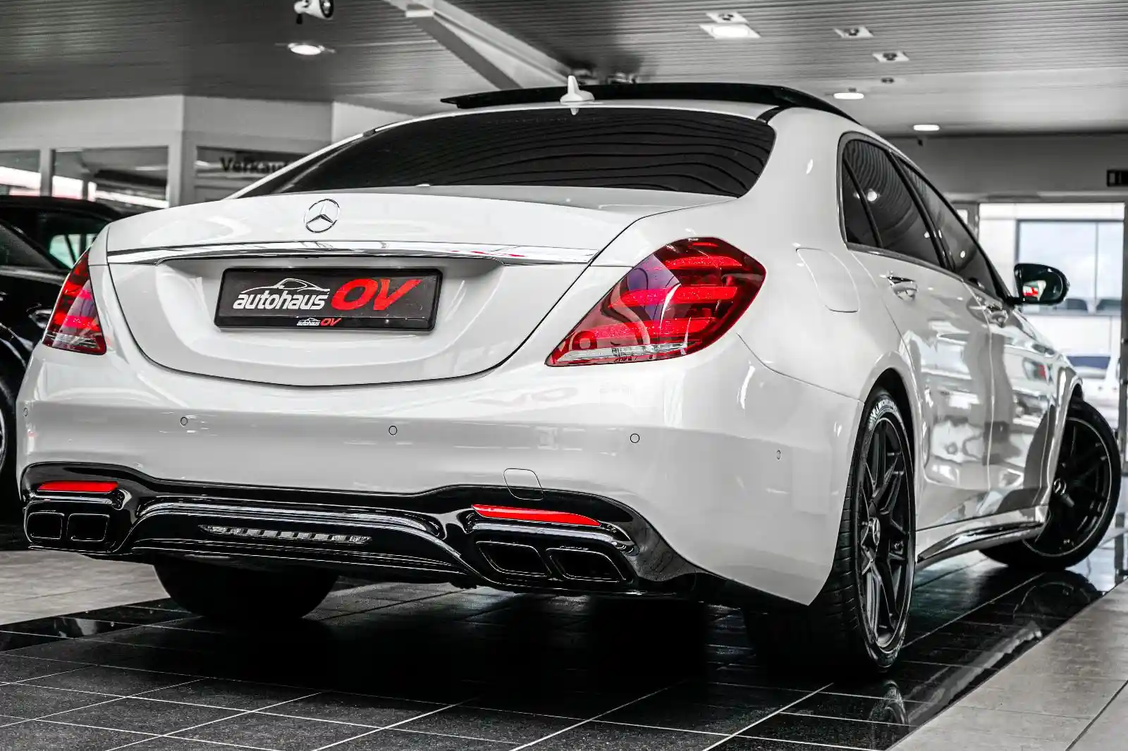 Mercedes-Benz S 63 AMG
