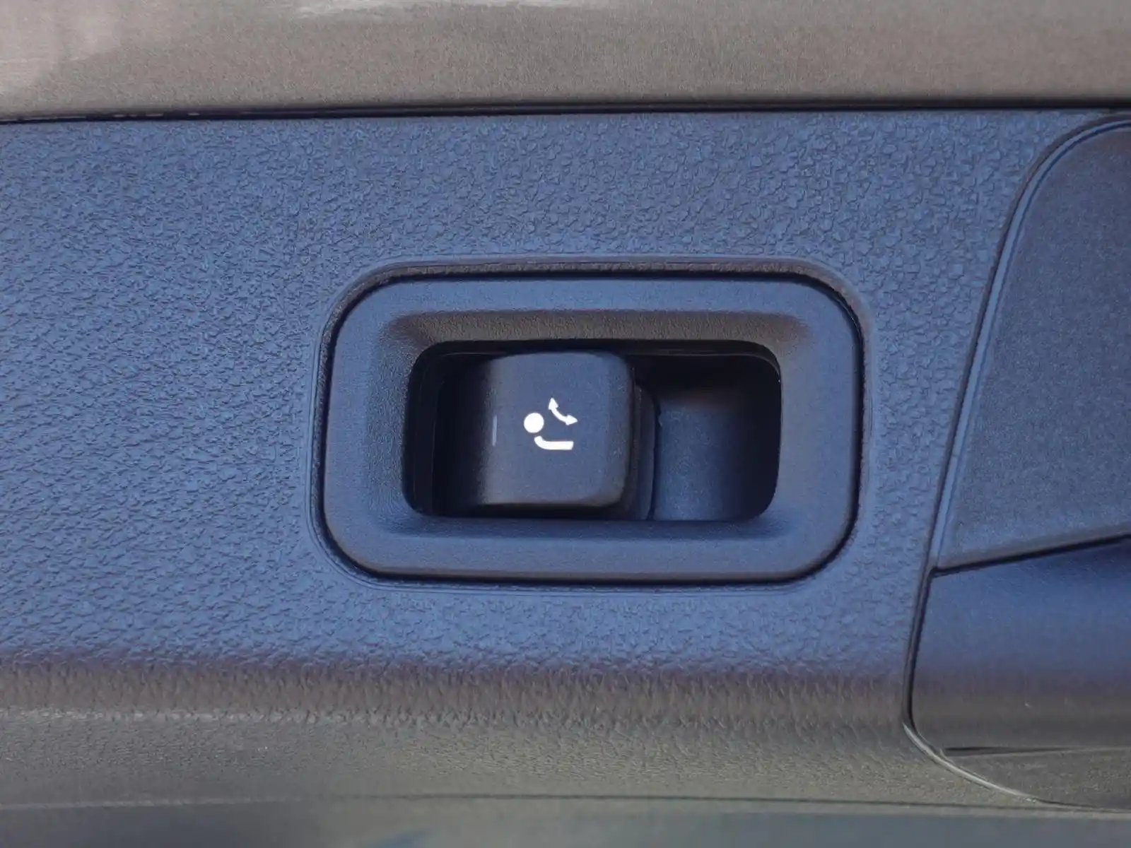 Mercedes-Benz B 220