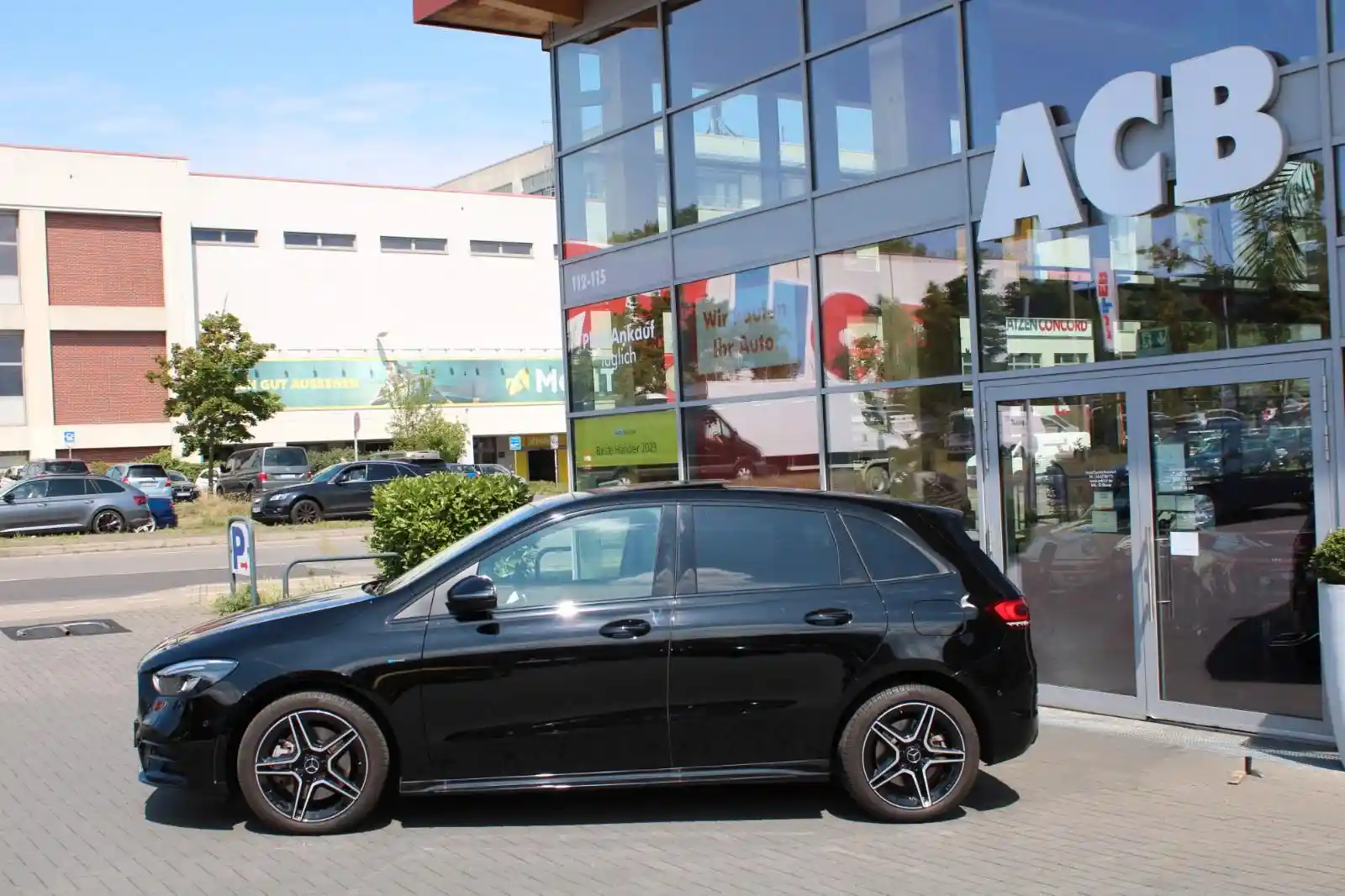 Mercedes-Benz B 250
