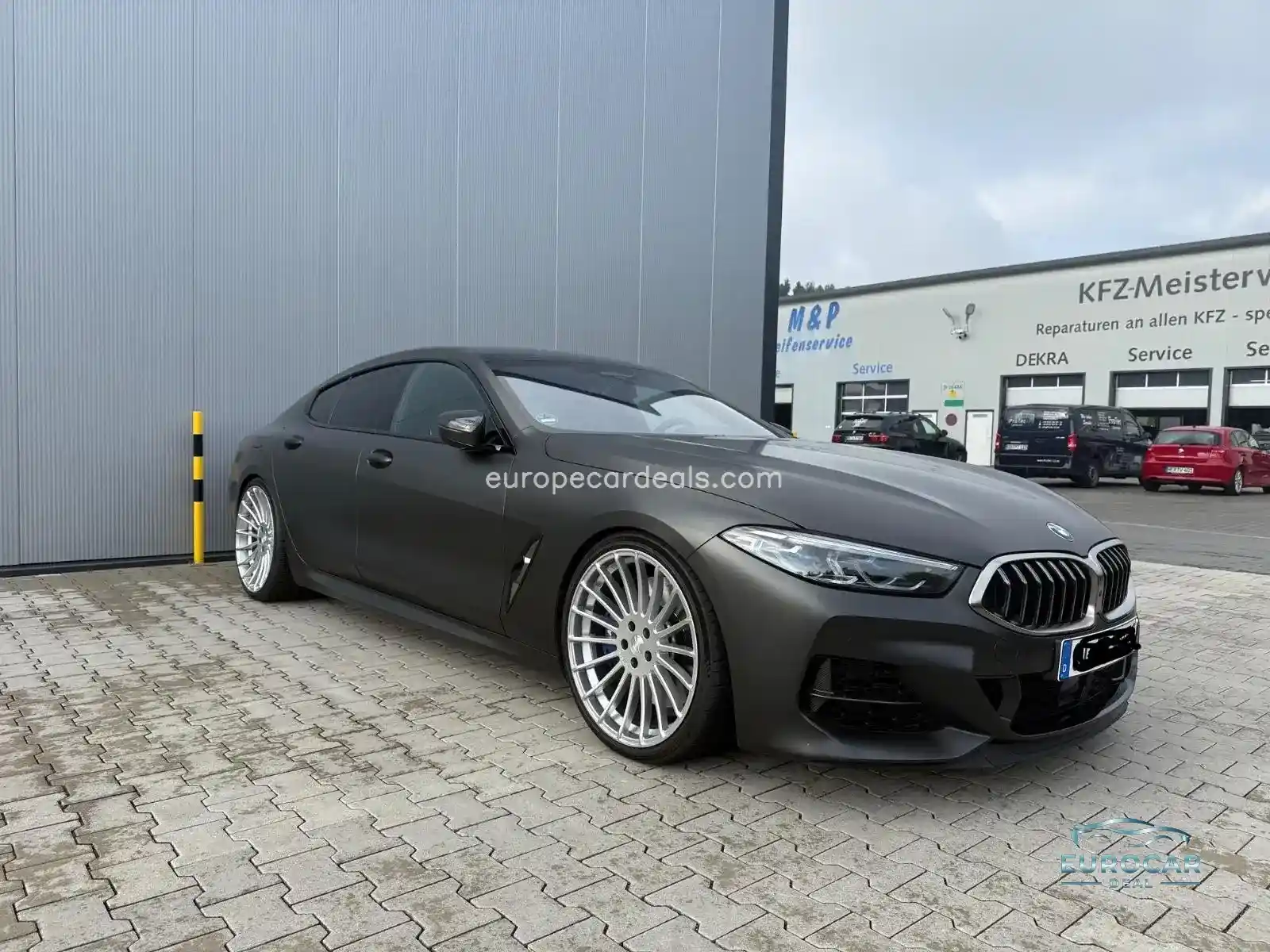 BMW M850