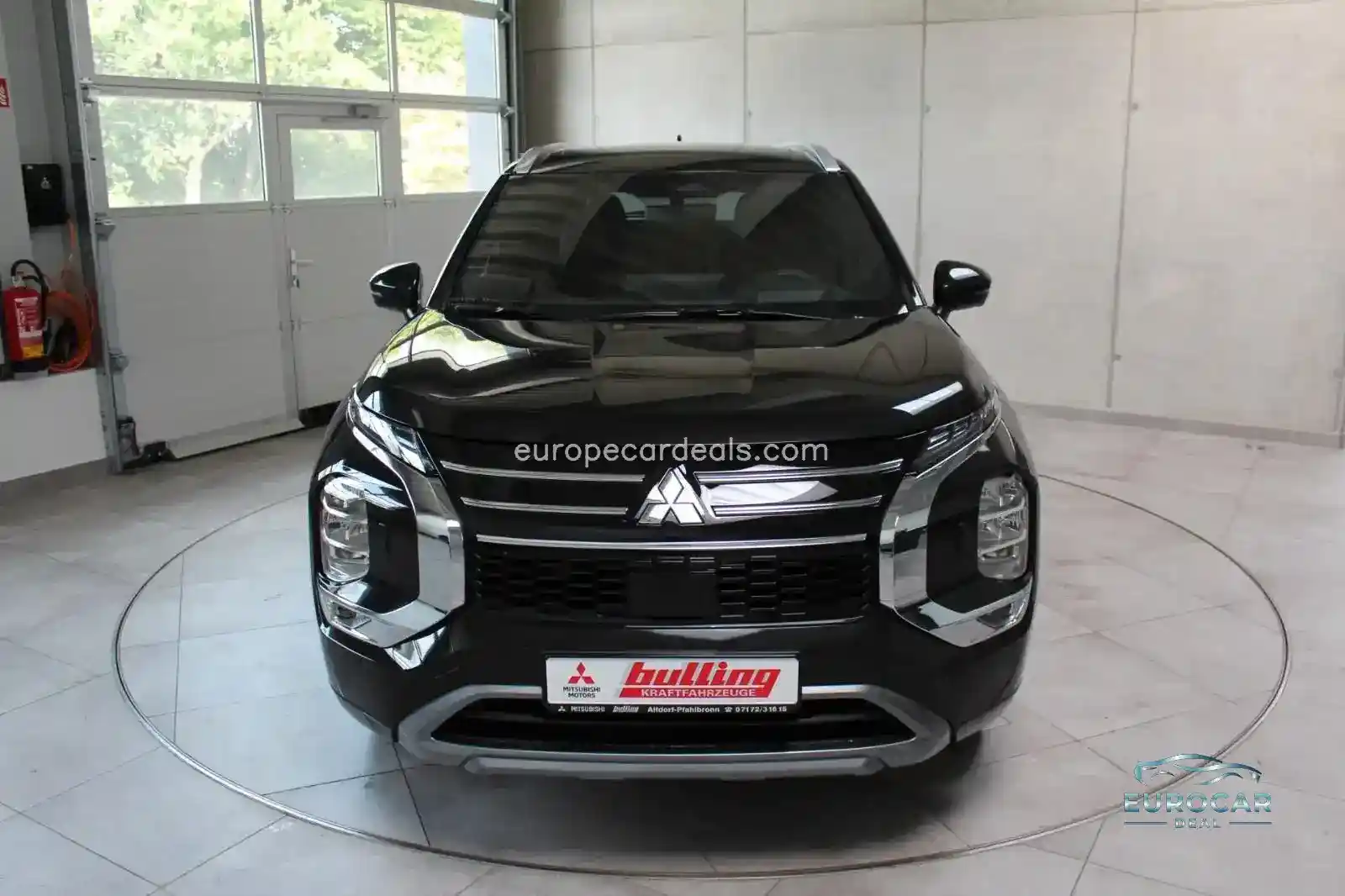 Mitsubishi Plug-in Hybrid Outlander
