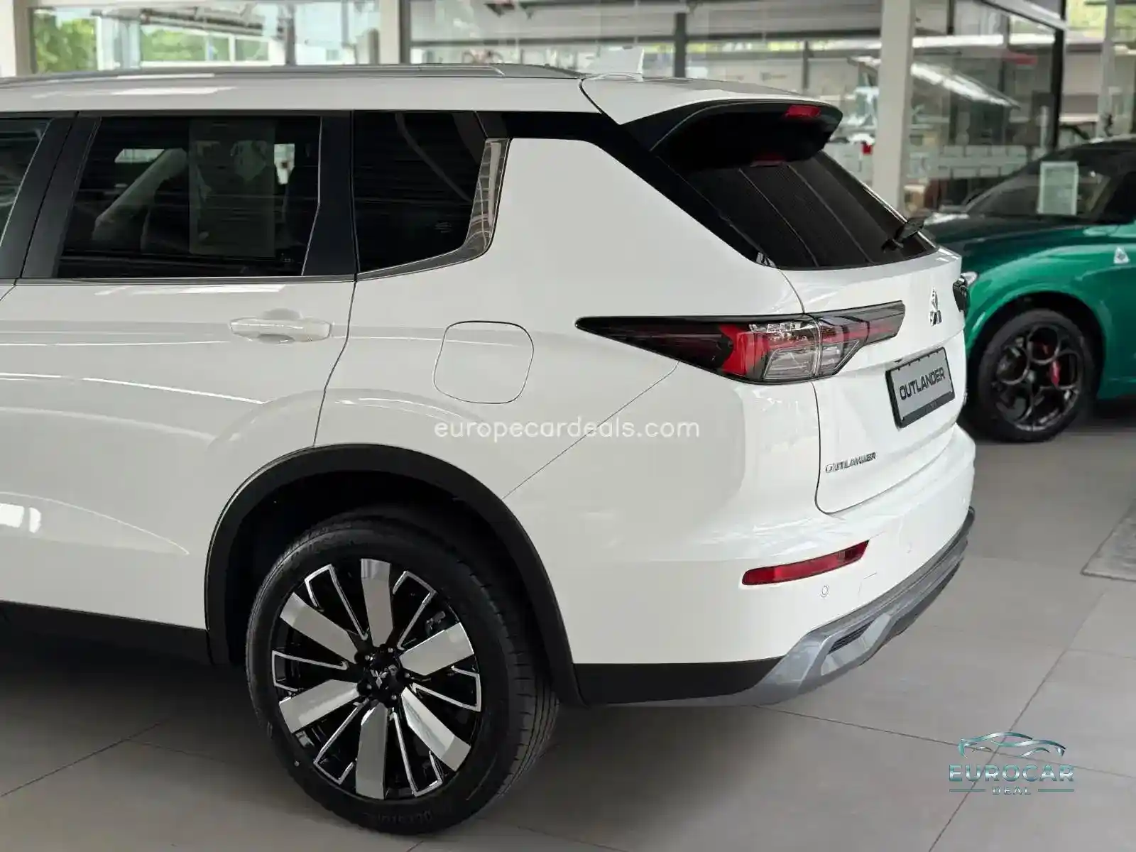 Mitsubishi Plug-in Hybrid Outlander