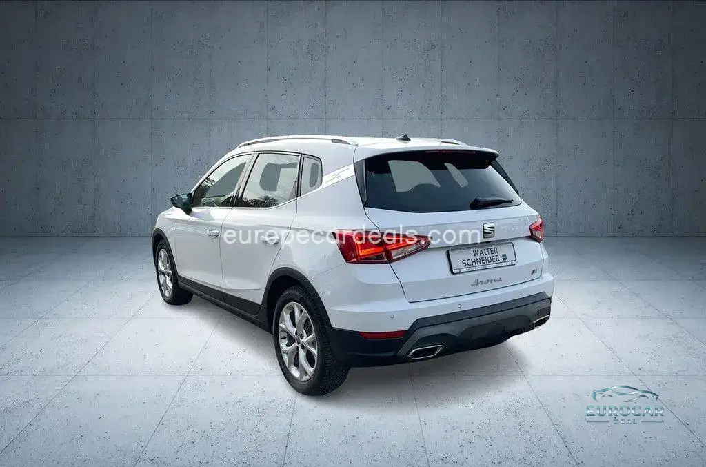 Seat Arona