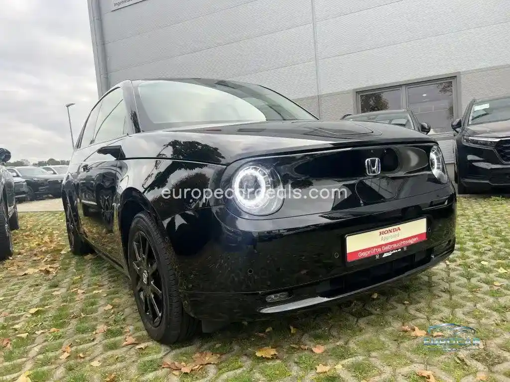 Honda e