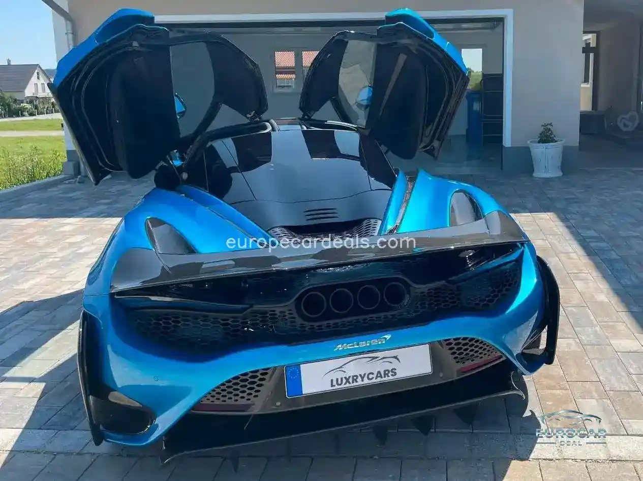 McLaren 765LT