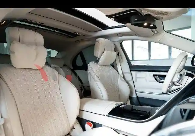 Mercedes-Benz S 400