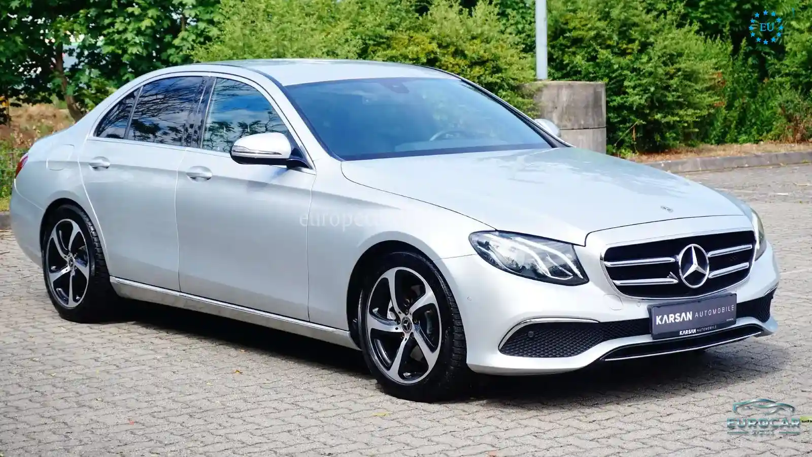 Mercedes-Benz E 200