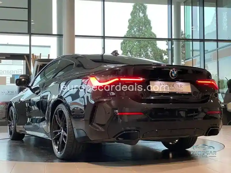 BMW M440