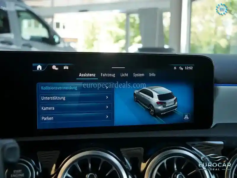 Mercedes-Benz A 220