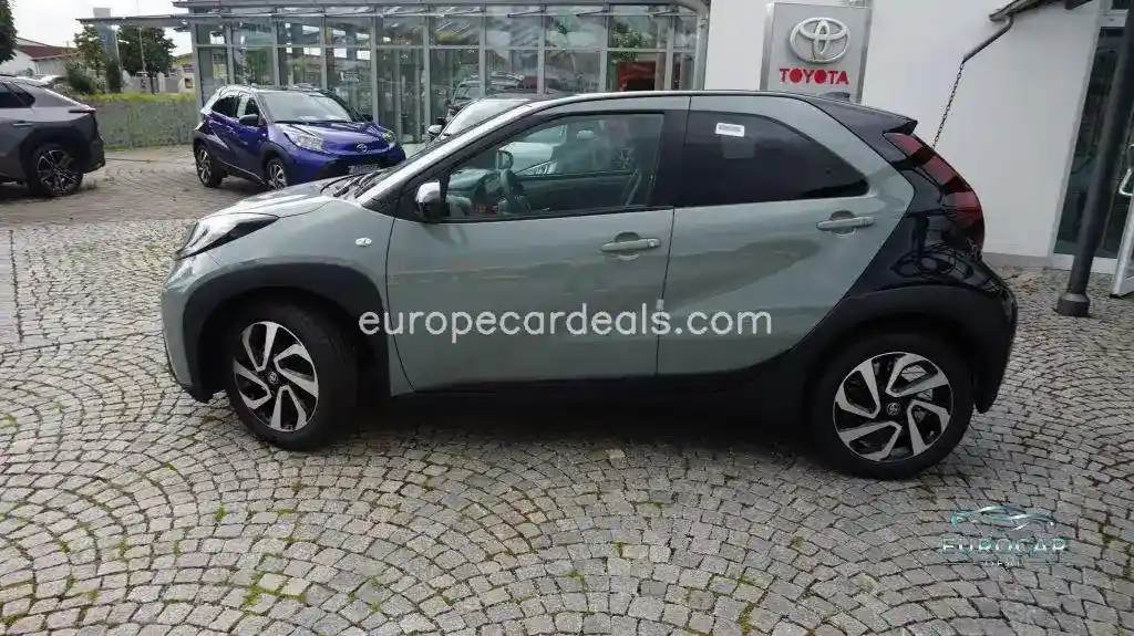 Toyota Aygo (X)