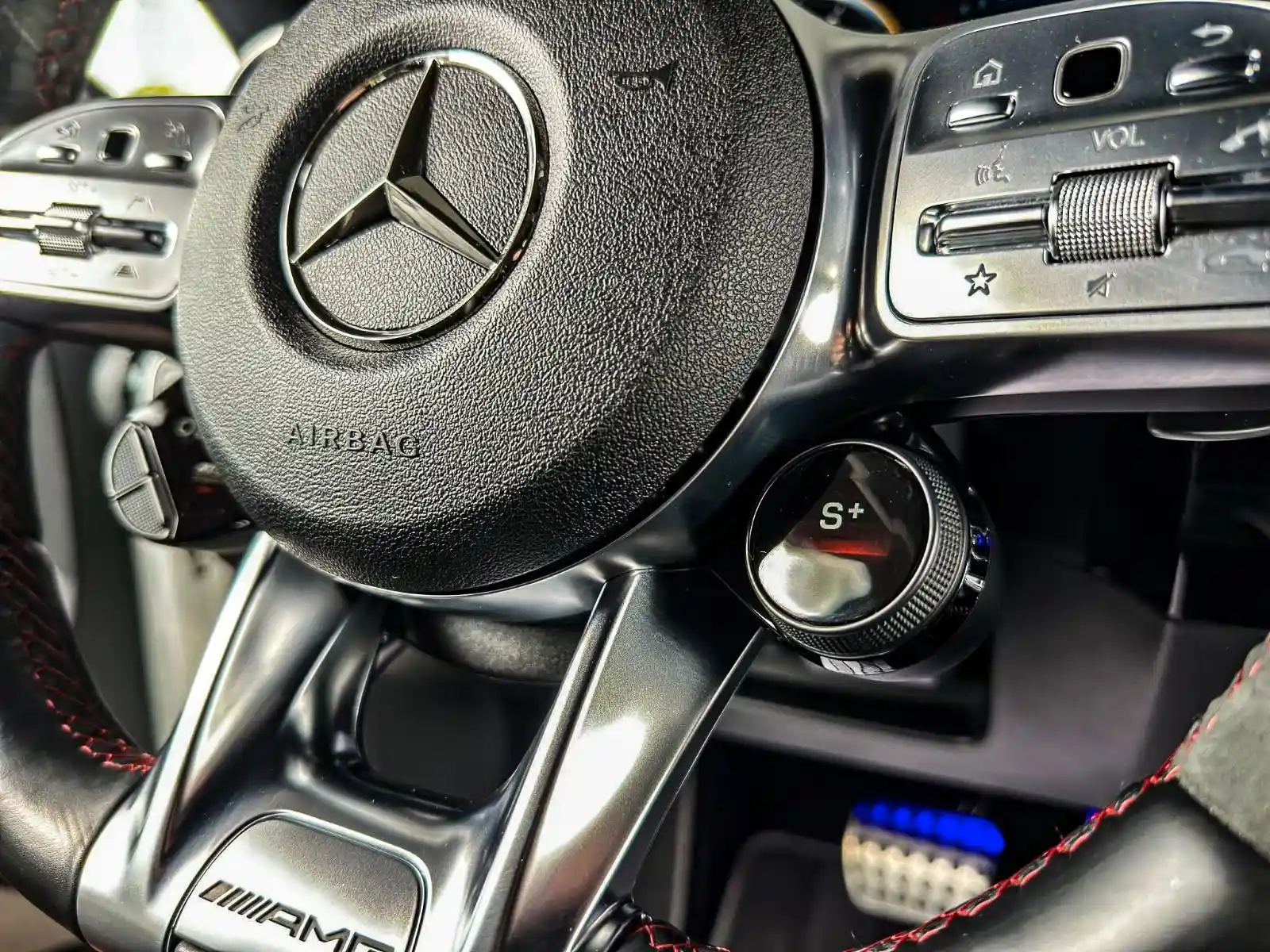 Mercedes-Benz CLA 45 AMG