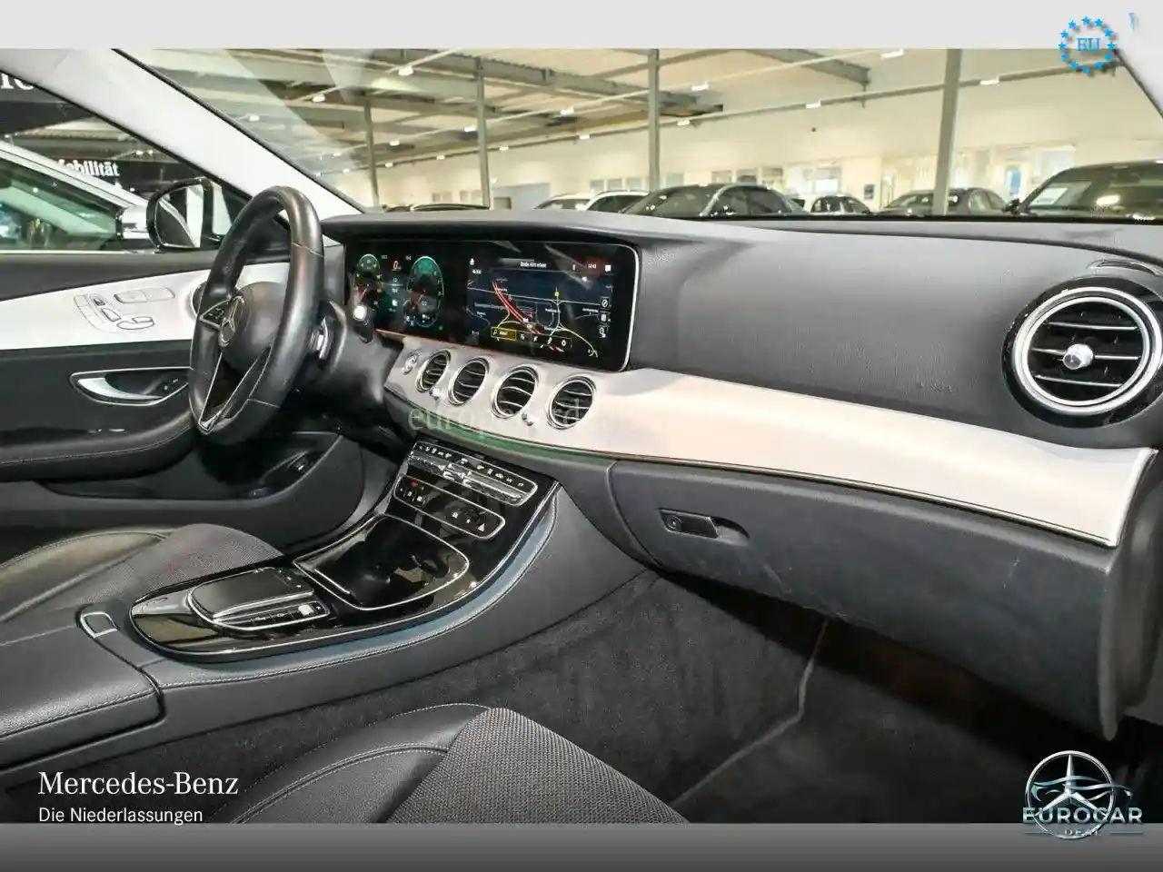 Mercedes-Benz E 300