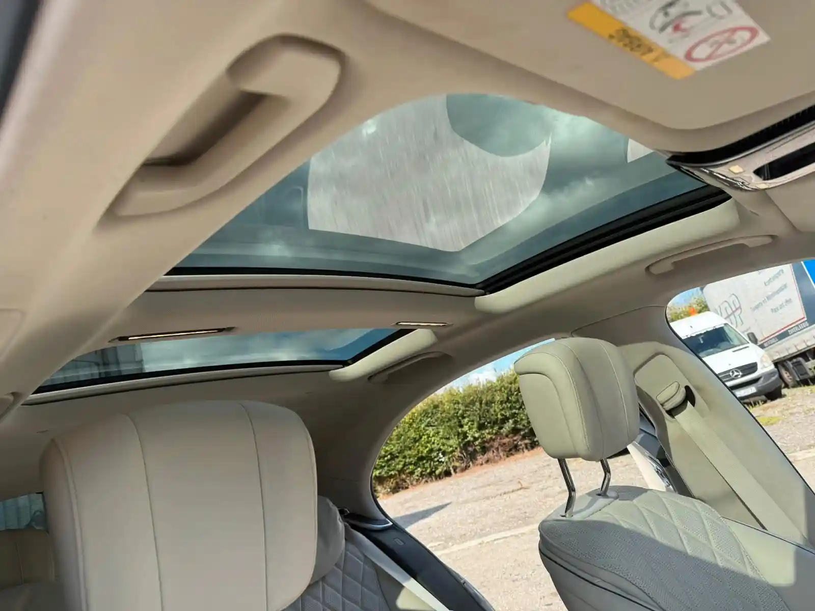 Mercedes-Benz S 400