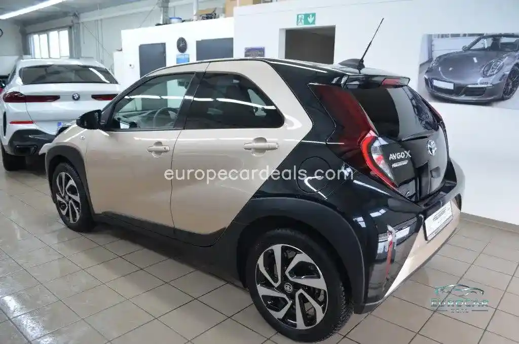Toyota Aygo (X)