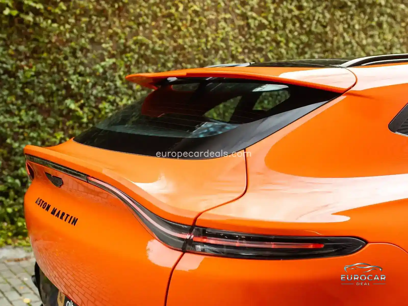 Aston Martin DBX
