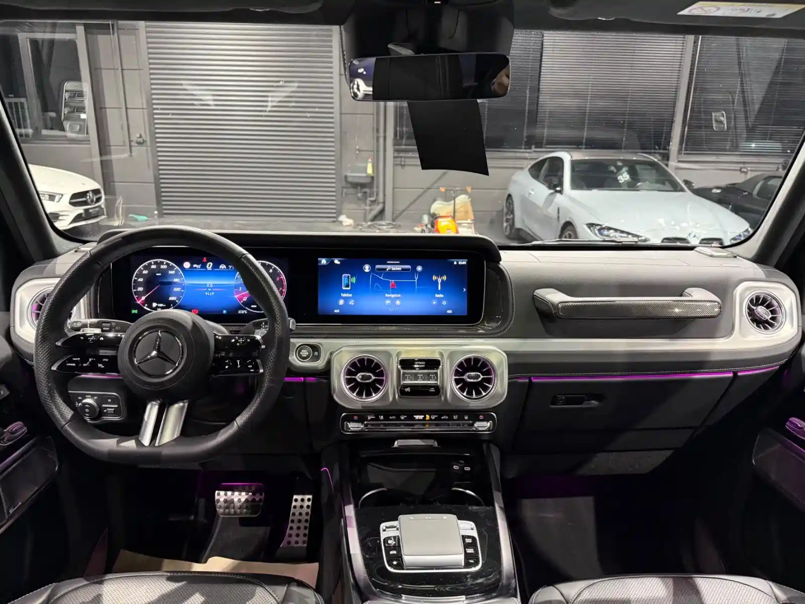 Mercedes-Benz G 500