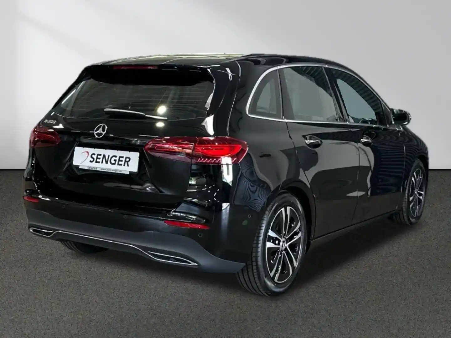 Mercedes-Benz B 200