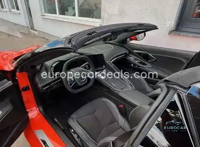 Corvette C8
