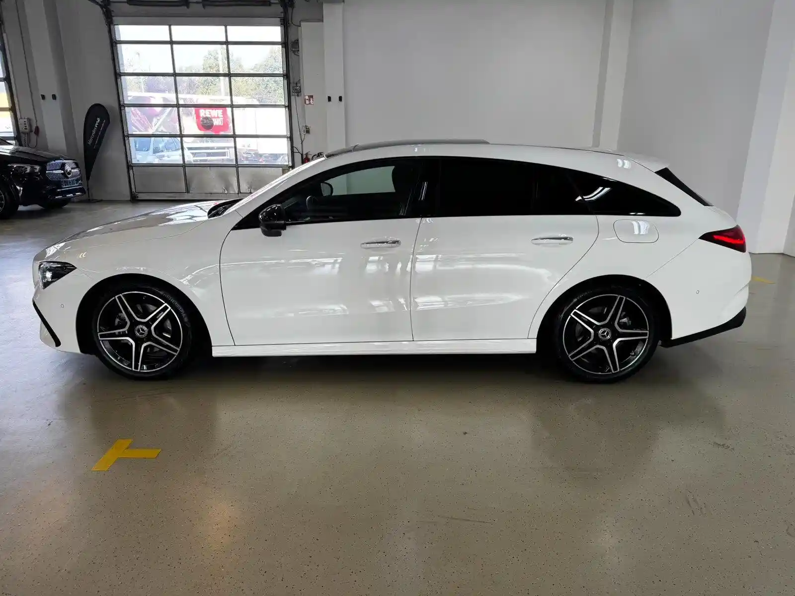 Mercedes-Benz CLA 180 Shooting Brake