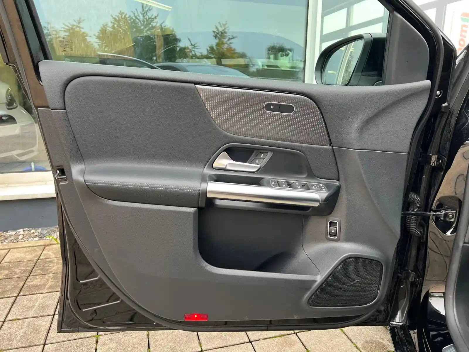 Mercedes-Benz B 250