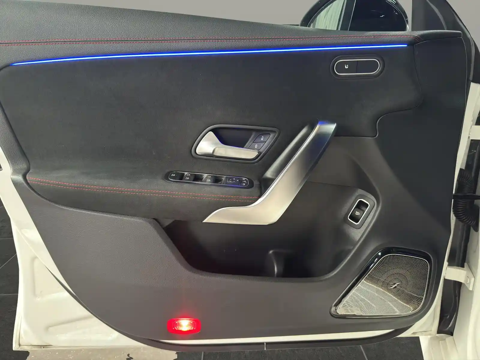 Mercedes-Benz CLA 220