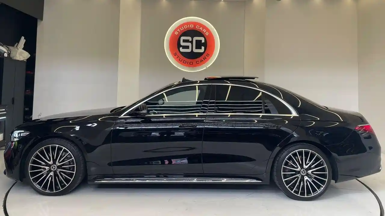 Mercedes-Benz S 400