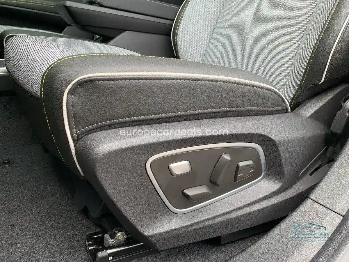 Renault Scenic E-TECH