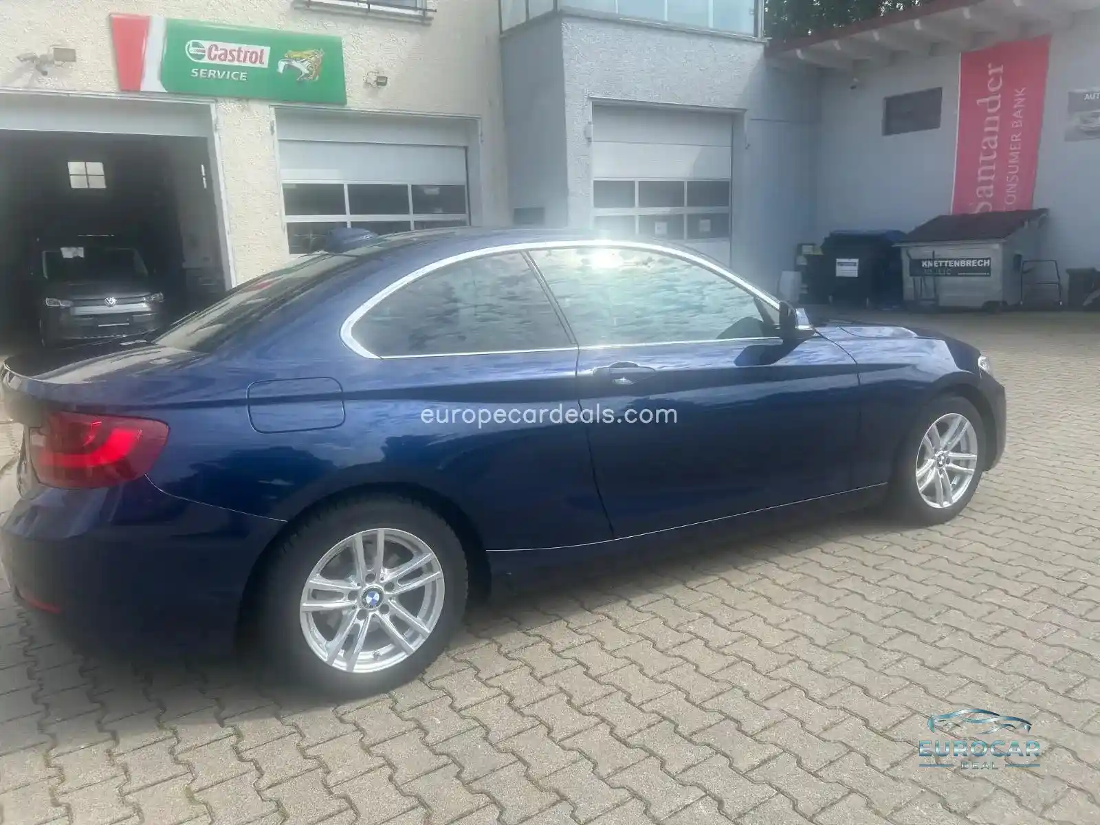 BMW 218