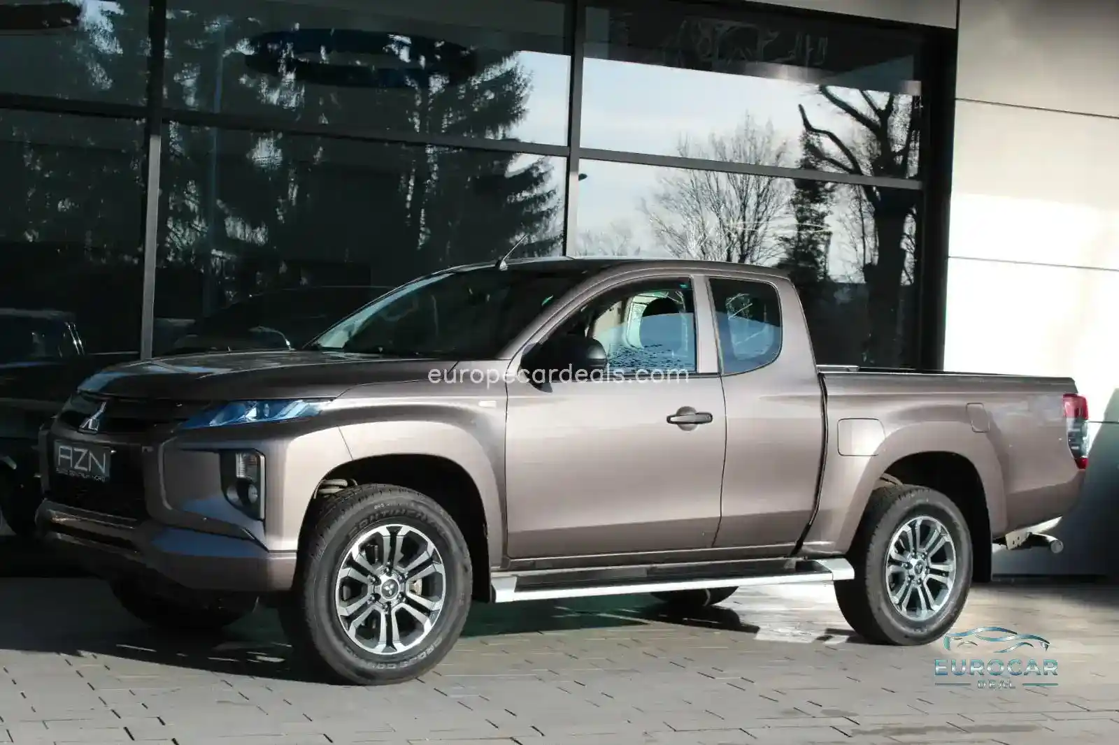 Mitsubishi L200