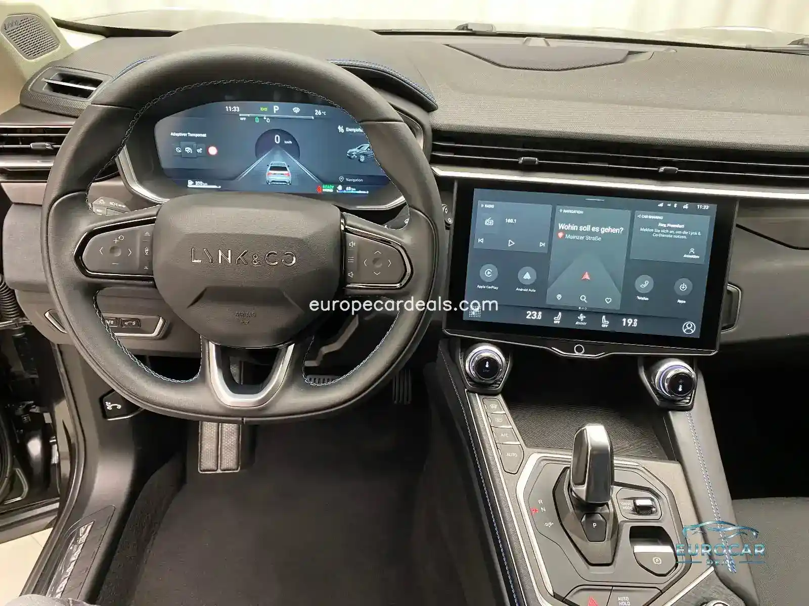 Lynk&Co 01