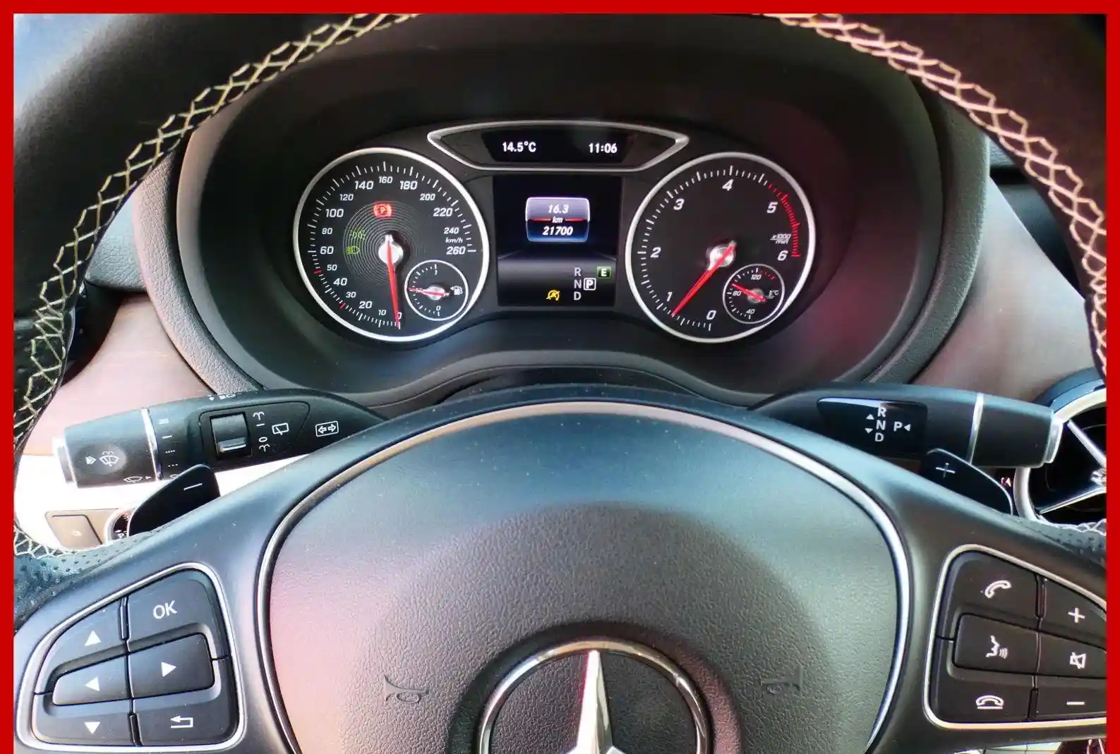 Mercedes-Benz B 220