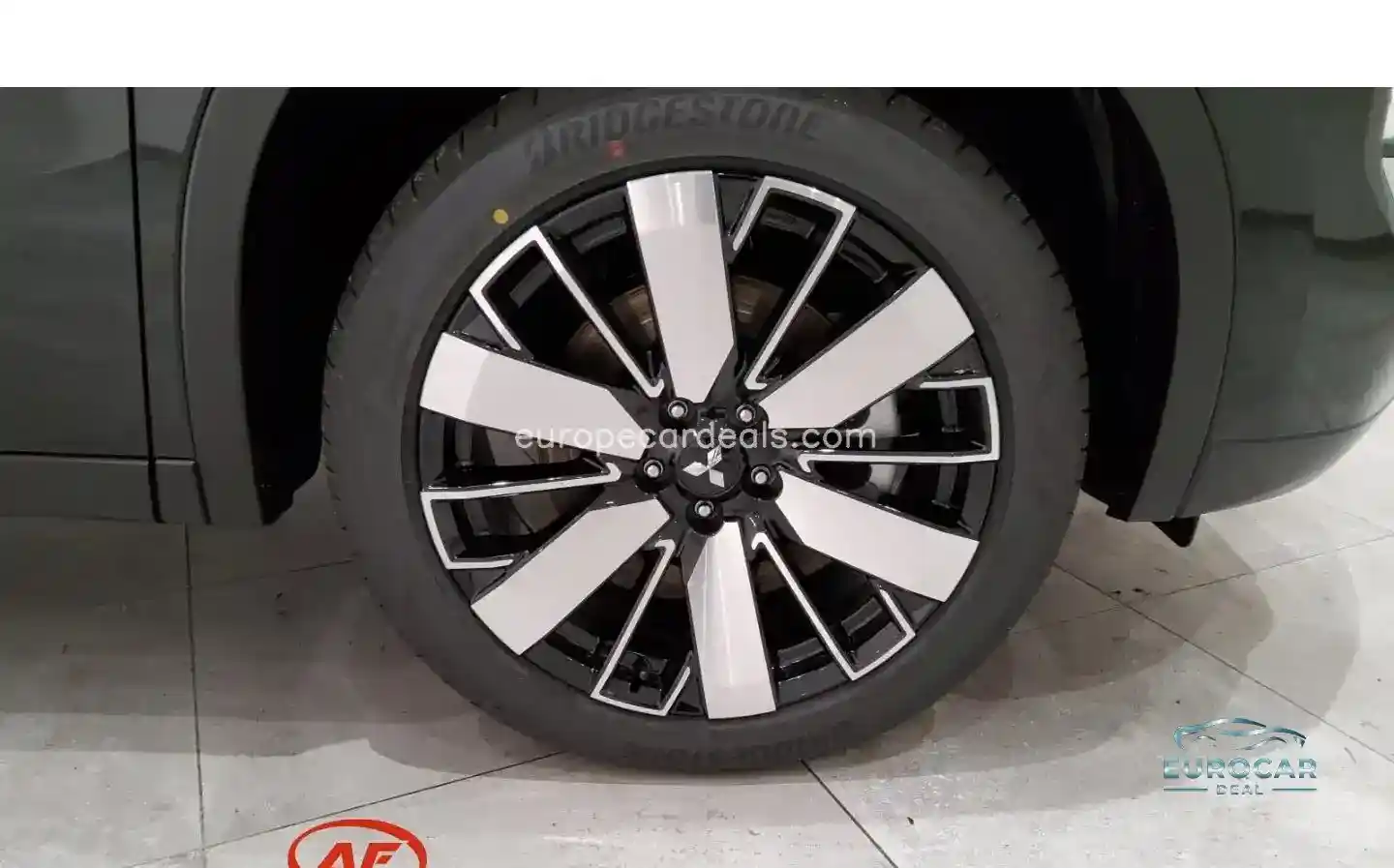 Mitsubishi Plug-in Hybrid Outlander
