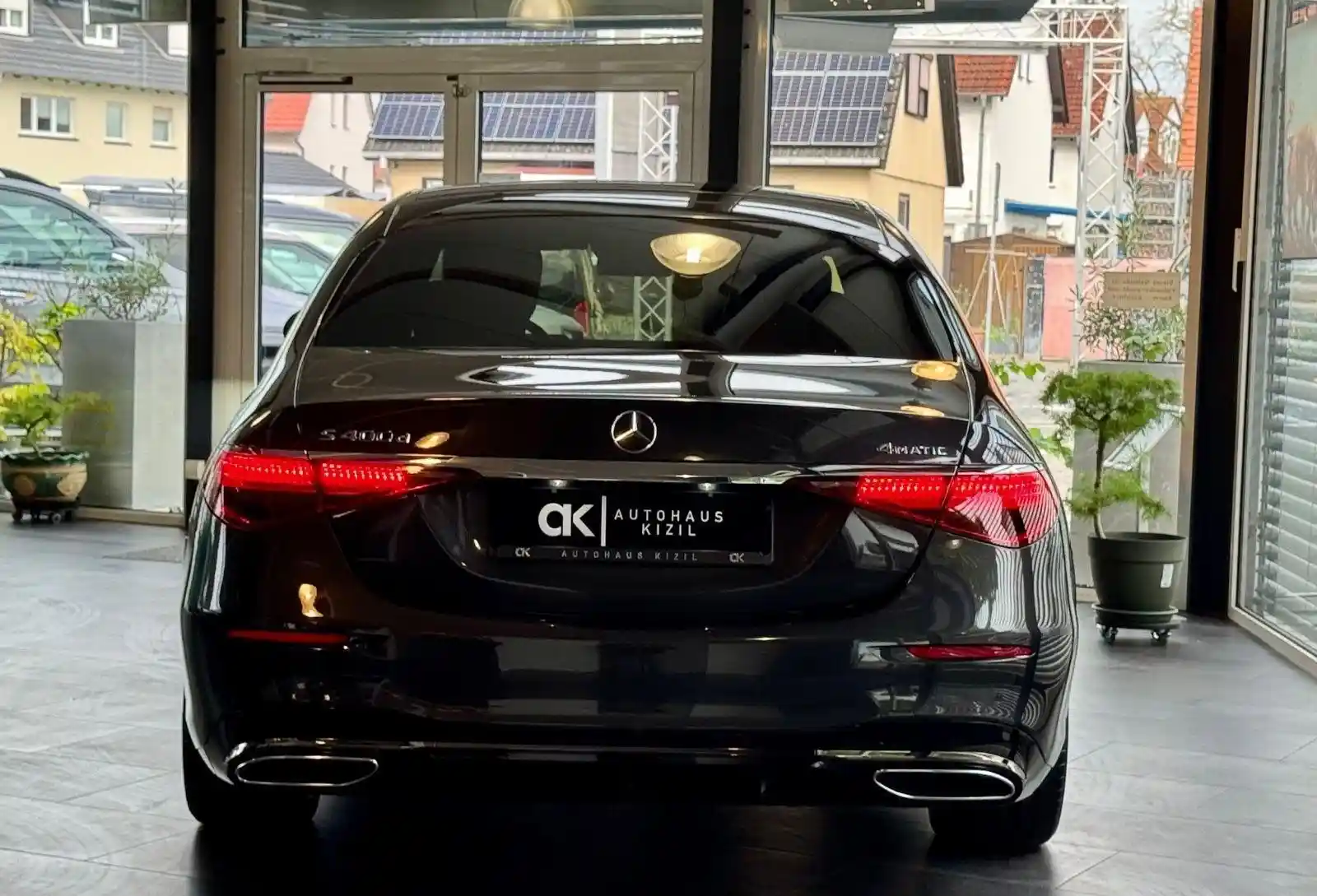 Mercedes-Benz S 400