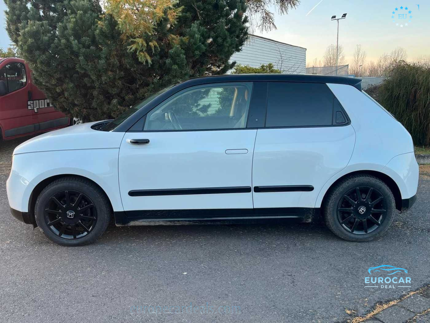 Honda e