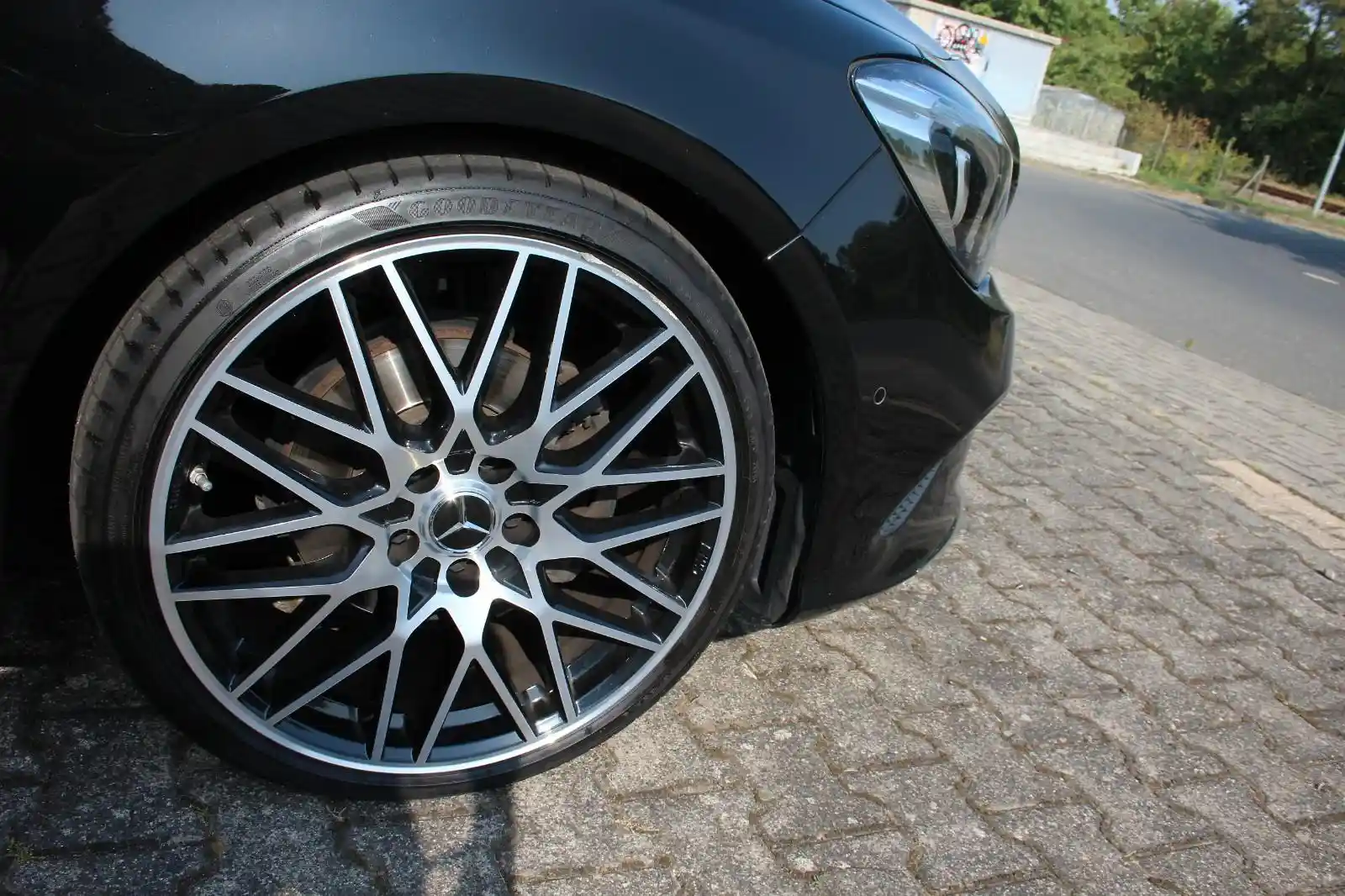 Mercedes-Benz CLA 180