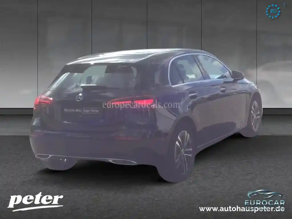 Mercedes-Benz A 220