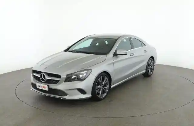 Mercedes-Benz CLA 180