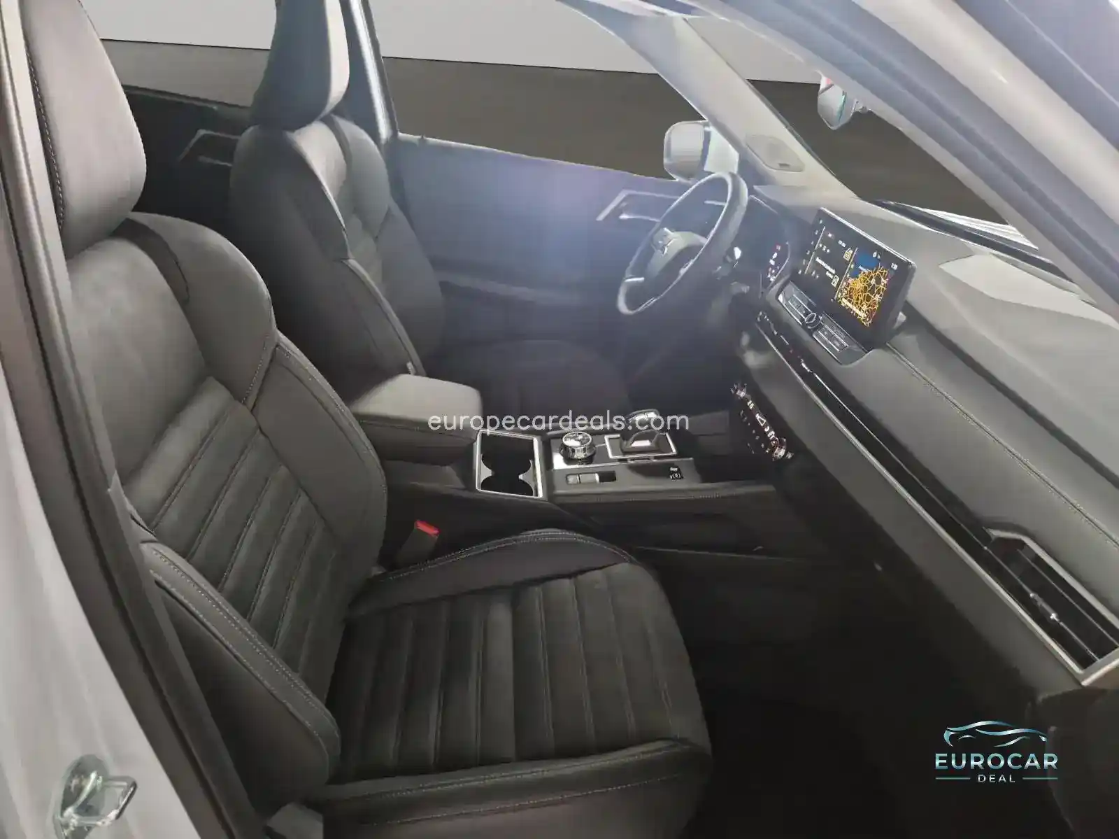Mitsubishi Plug-in Hybrid Outlander